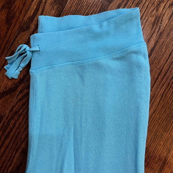 EUC SKIMS Large French Terry Flare Pant Size Medium - Picture 4 of 8